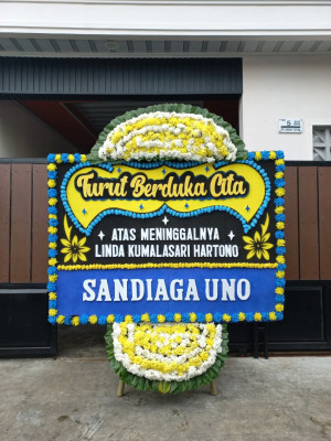 Papan Bunga Duka di Ranotana